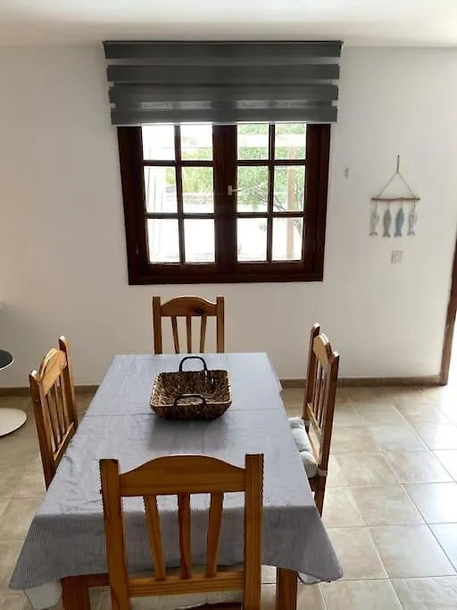 Orange House, Surf&Yoga Lajares Villa Holiday home